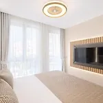 Harmony Grand 16 Private 214